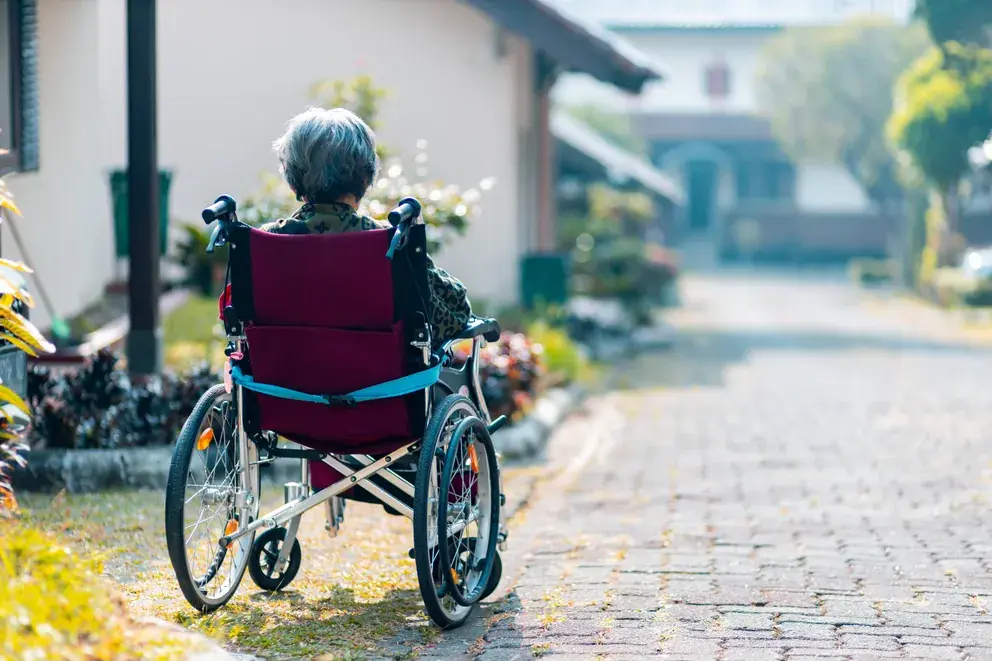 Son Ki cks Out 80-Year-Old Mother to Nursing Home, Years Later Doesn’t Find Her There