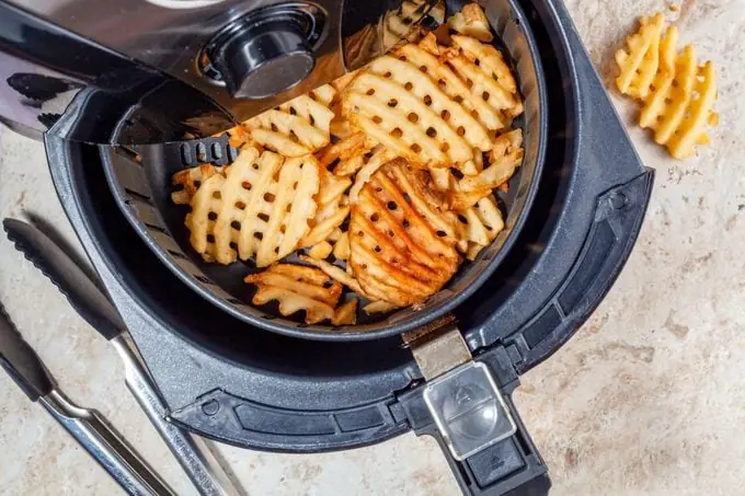 Experts Issue Warning About Frequent Use of Air Fryers: Here's What You Need to Know