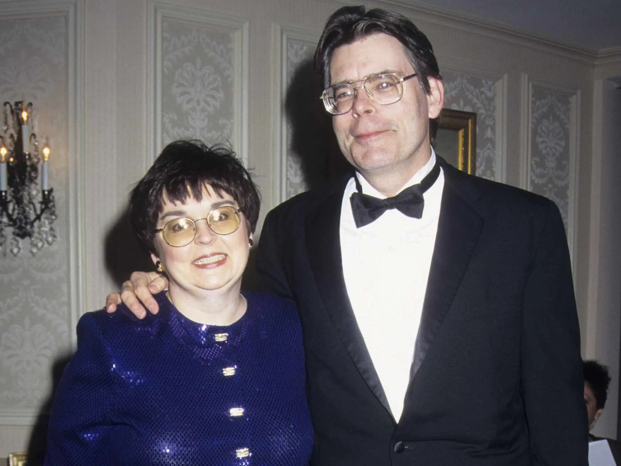 How Tabitha King Rescued Stephen King’s Carrie and Launched a H0rr0r Legend