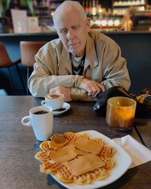 I Took Grandpa Out on His First “Date” Since Grandma Passed And I Never Expected the Outcome