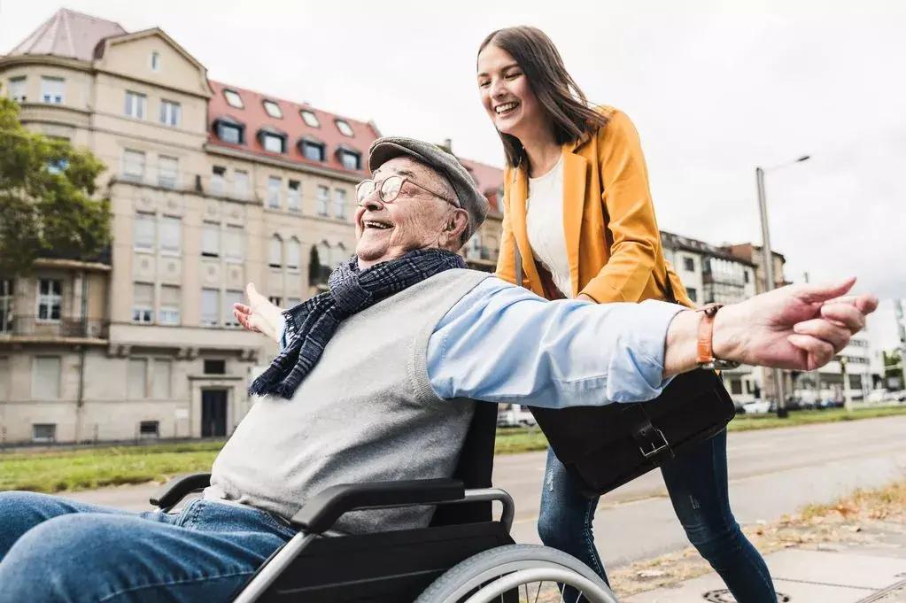 UNEXPECTED HOUSEMATES: HOW A 22-YEAR-OLD AND A 73-YEAR-OLD FOUND A LIFE-CHANGING FRIENDSHIP