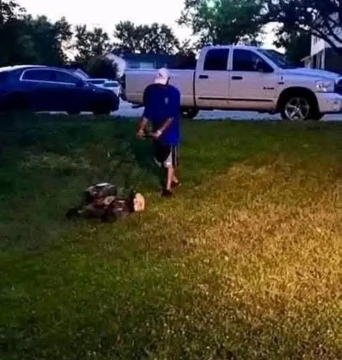 Johnny’s Selfless Act: Cutting Grass for Free to Protect a Neighbor’s Children