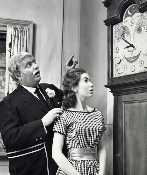 The Grandfather Clock on Captain Kangaroo: A Timeless Symbol of Kindness and Patience