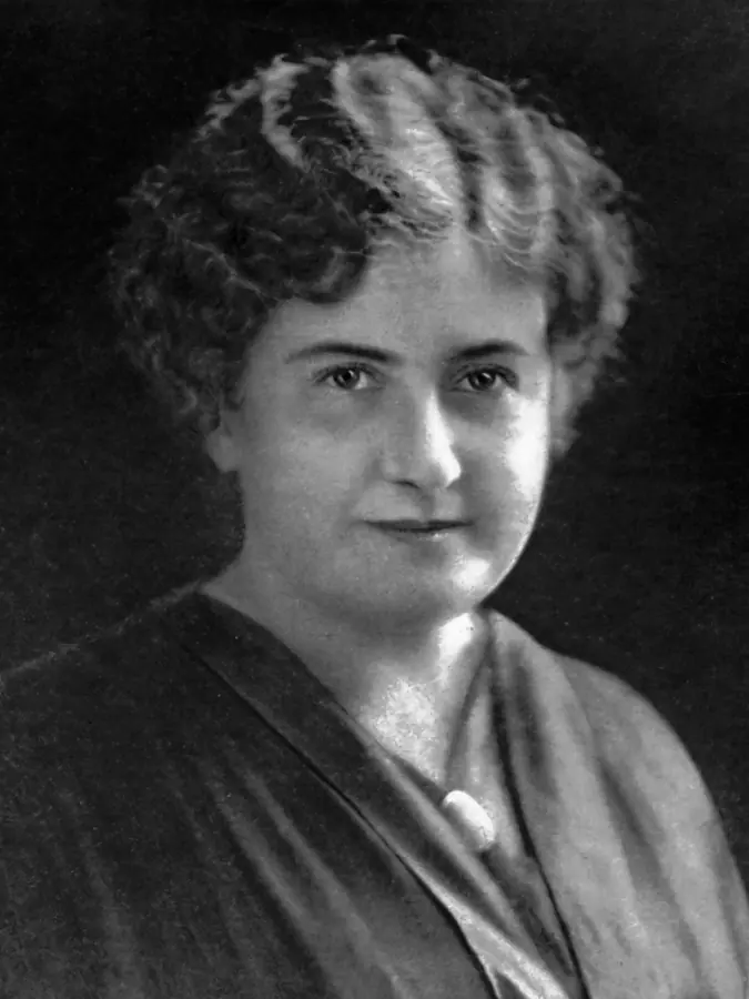Dr. Maria Montessori: The Woman Who Revolutionized Education and Healing