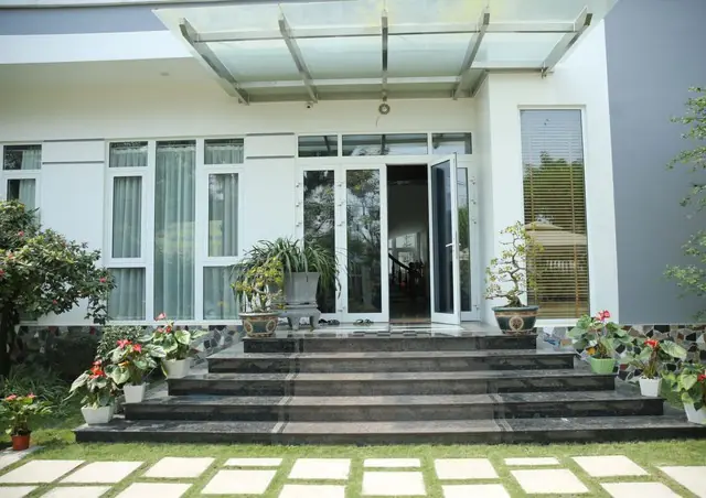 How to Choose the Right Number of Steps for Your Home's Entrance According to Feng Shui