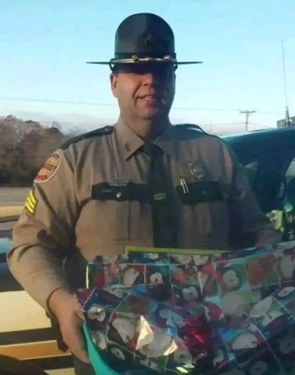 Tennessee Trooper’s Heartwarming Gift: Supporting Foster Boys with Kindness