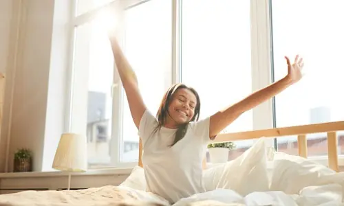 The Health Benefits of Waking Up Early: How Early Risers Enjoy Better Sleep, Immunity, and Productivity
